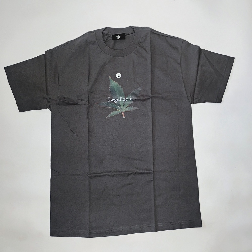 Serial Killer Men's T-shirt Size L Grey Pot Leaf Legalize It VTG 1990's Y2K Sk8